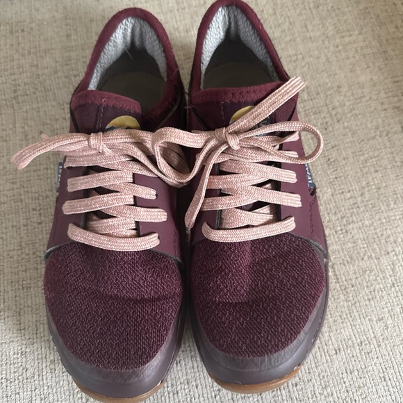 Lems Women's Burgundy Lace-Up Sneakers - Picture 2 of 12
